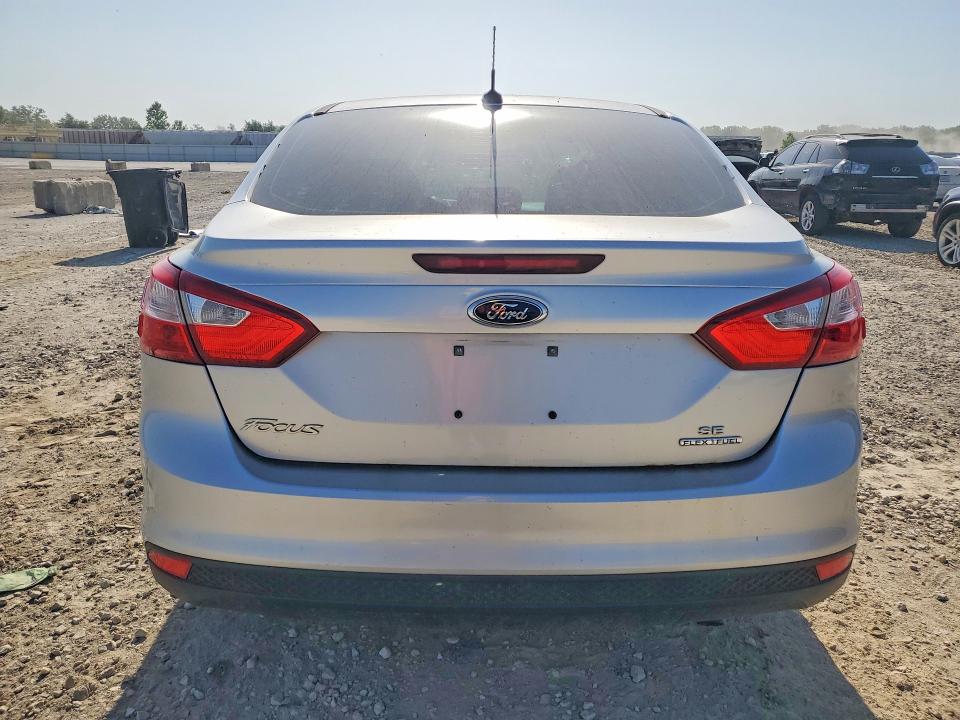 2013 Ford Focus მანქანა იყიდება აუქციონზე, vin: 1FADP3F24DL245613, აუქციონის ნომერი: 61877246
