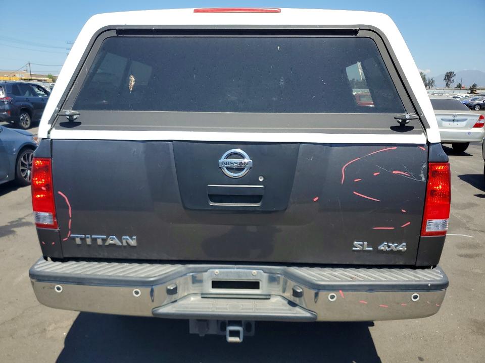 60836296 :رقم المزاد ، 1N6AA0EC5BN318459 vin ، 2011 Nissan Titan مزاد بيع