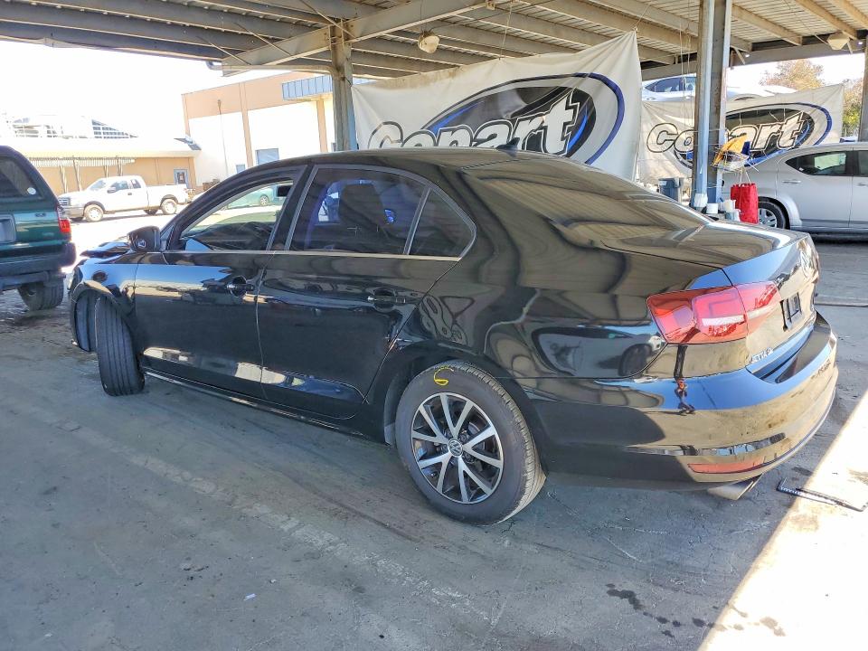 63436466 :رقم المزاد ، 3VWDB7AJXHM219419 vin ، 2017 Volkswagen Jetta مزاد بيع