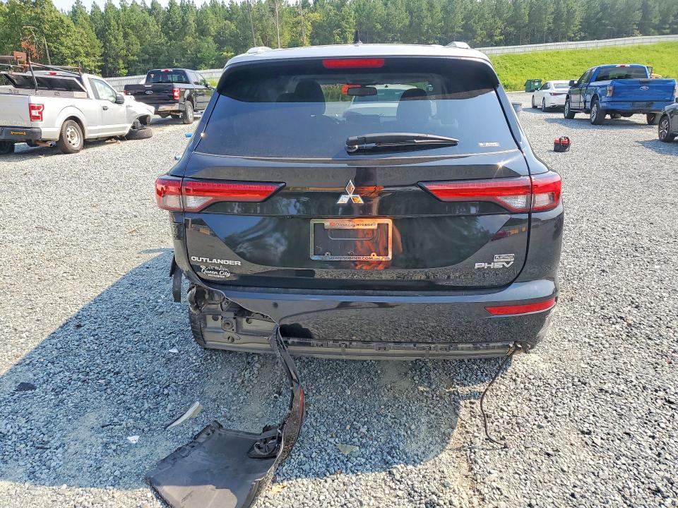 2024 Mitsubishi Outlander მანქანა იყიდება აუქციონზე, vin: JA4T5WA91RZ040685, აუქციონის ნომერი: 63105346