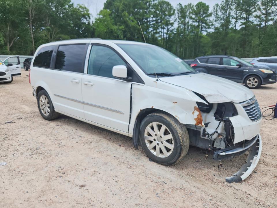 2015 Chrysler Town & Country მანქანა იყიდება აუქციონზე, vin: 2C4RC1BG8FR537695, აუქციონის ნომერი: 61210436