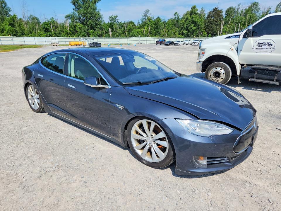 Продаж на аукціоні авто 2015 Tesla Model S, vin: 5YJSA1H24FFP70679, номер лоту: 60418766