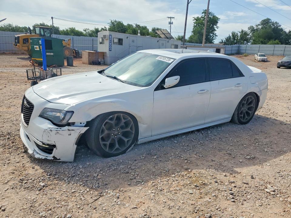 Auction sale of the 2017 Chrysler 300, vin: 2C3CCABG0HH668994, lot number: 58205726