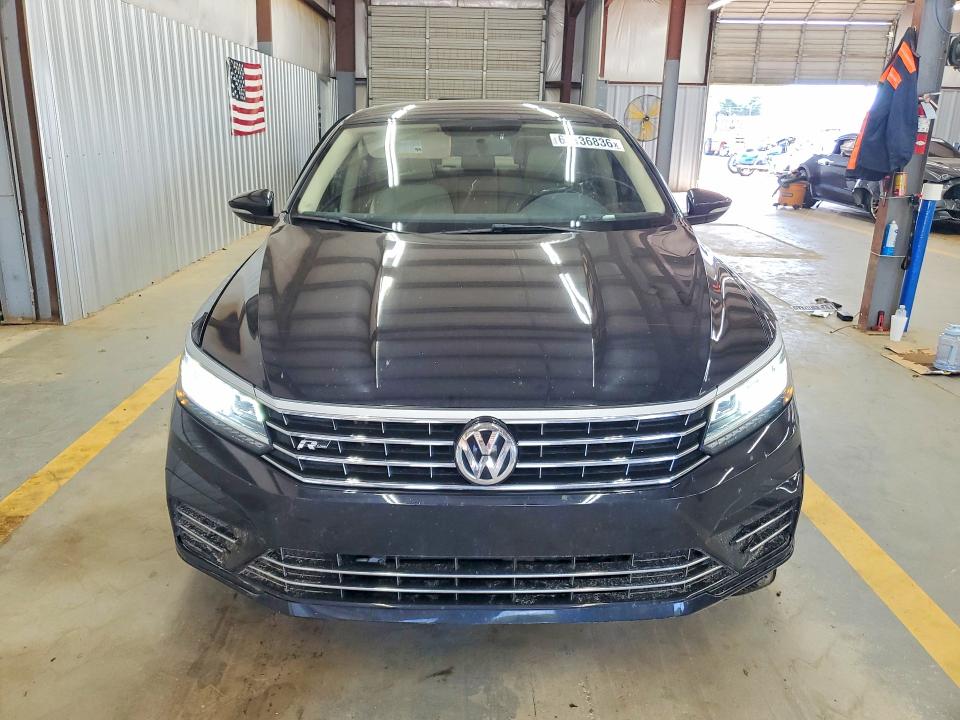 Продажа на аукционе авто 2018 Volkswagen Passat, vin: 1VWAA7A34JC029579, номер лота: 60136836