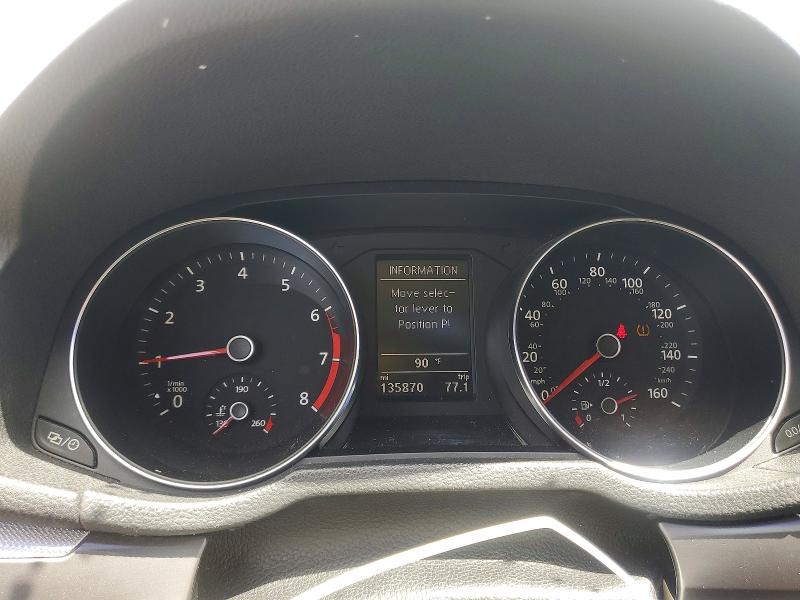 61491886 :رقم المزاد ، 1VWDT7A36HC018925 vin ، 2017 Volkswagen Passat مزاد بيع