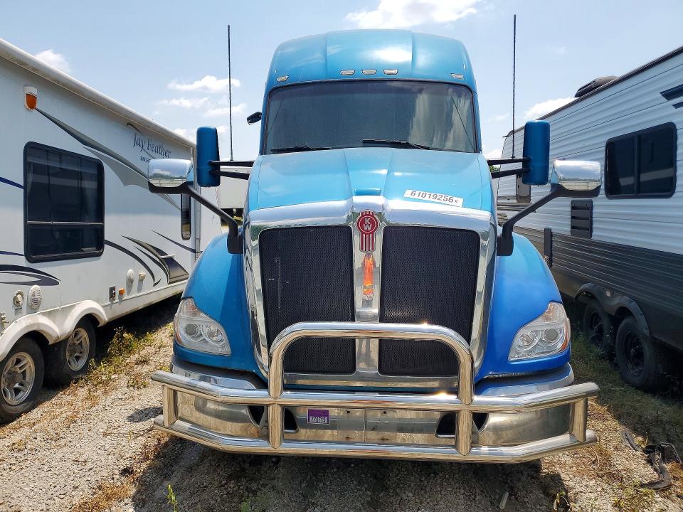 61019256 :رقم المزاد ، 1XKYD49X4GJ499439 vin ، 2016 Kenworth Construction مزاد بيع