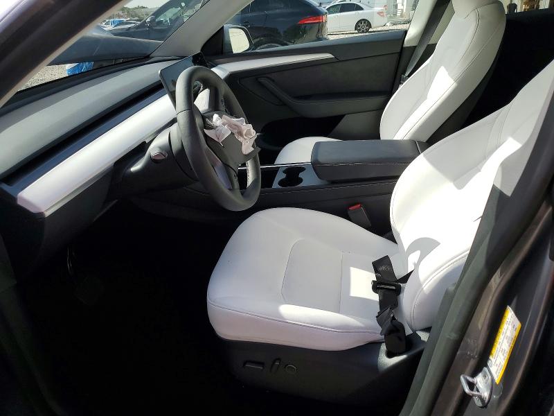 60630146 :رقم المزاد ، 7SAYGAEE4RF209879 vin ، 2024 Tesla Model Y مزاد بيع