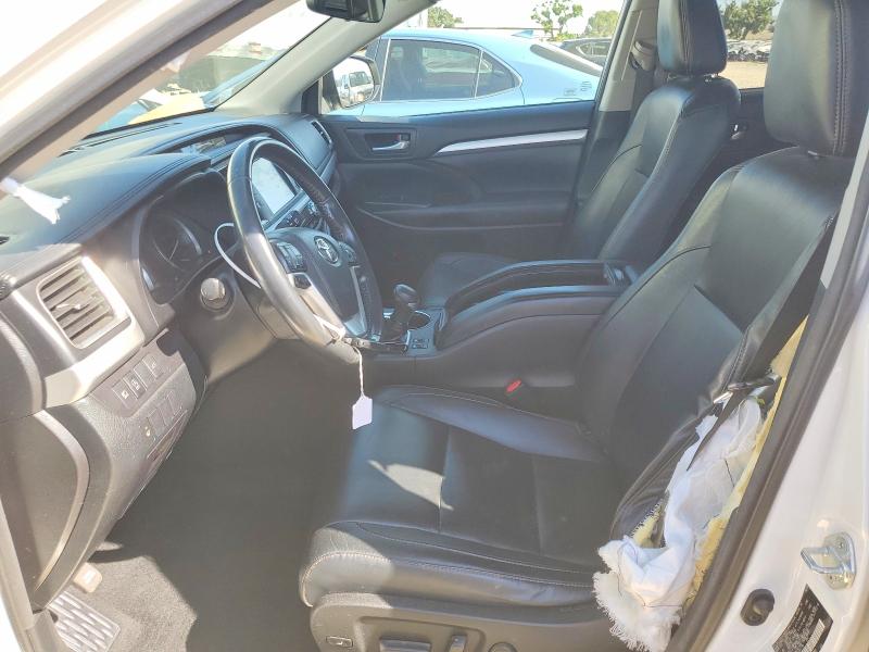 59741626 :رقم المزاد ، 5TDJZRFH3JS842129 vin ، 2018 Toyota Highlander مزاد بيع