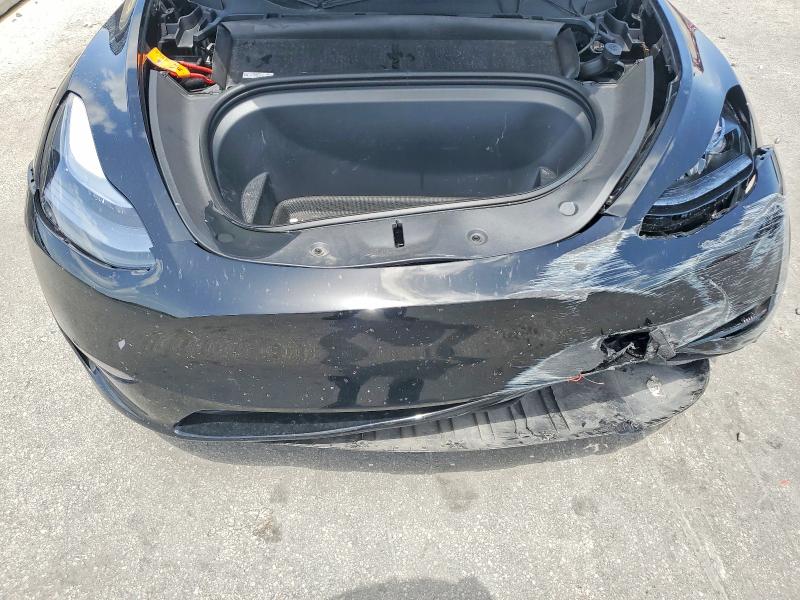 Продаж на аукціоні авто 2025 Tesla Model Y, vin: 7SAYGAEE5SF296875, номер лоту: 60563436