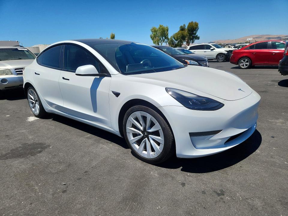 Продажа на аукционе авто 2023 Tesla Model 3, vin: 5YJ3E1EA3PF430347, номер лота: 61321996