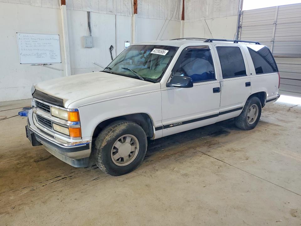 1996 Chevrolet Tahoe მანქანა იყიდება აუქციონზე, vin: 1GNEC13R4TJ308646, აუქციონის ნომერი: 62295506