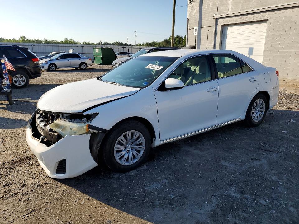 2013 Toyota Camry მანქანა იყიდება აუქციონზე, vin: 4T4BF1FK1DR310485, აუქციონის ნომერი: 61168776