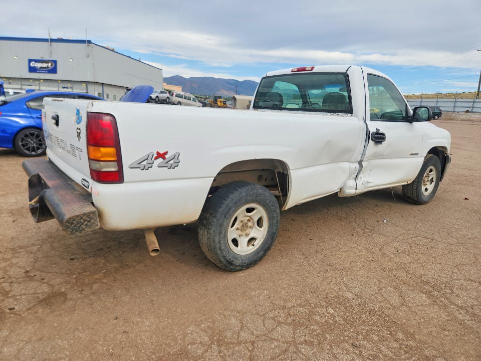 2000 Chevrolet Silverado მანქანა იყიდება აუქციონზე, vin: 1GCEK14TXYE212350, აუქციონის ნომერი: 59682376