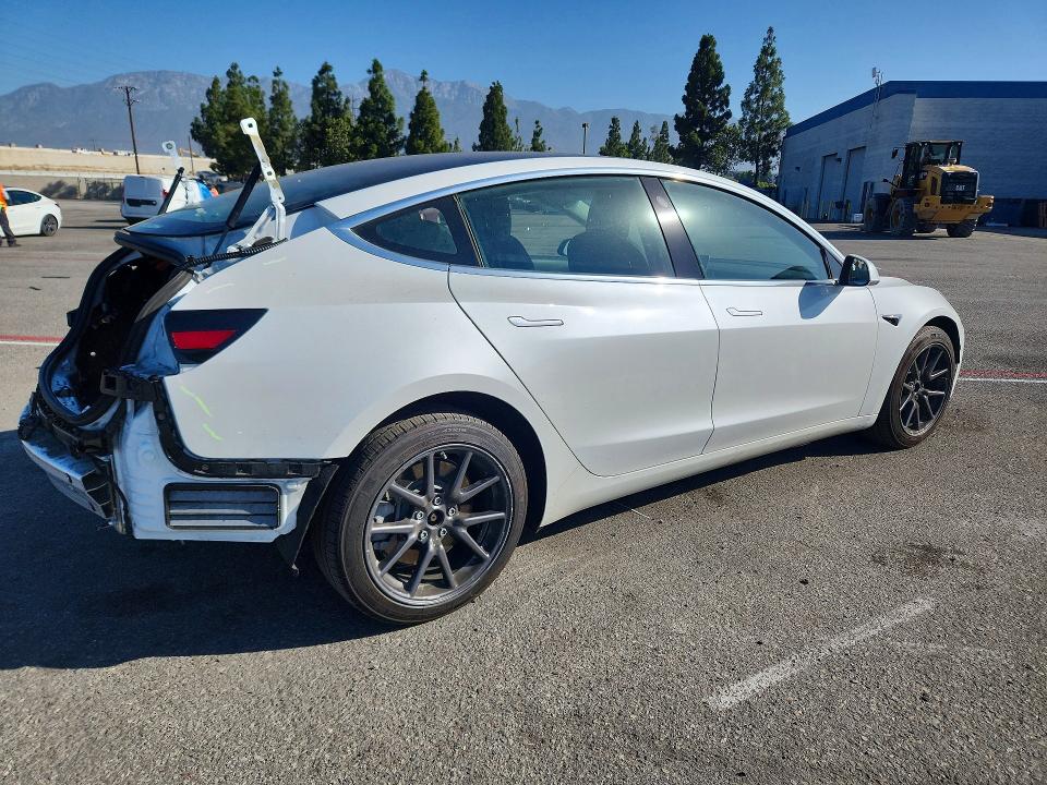 Продажа на аукционе авто 2020 Tesla Model 3, vin: 5YJ3E1EB5LF619732, номер лота: 60467146