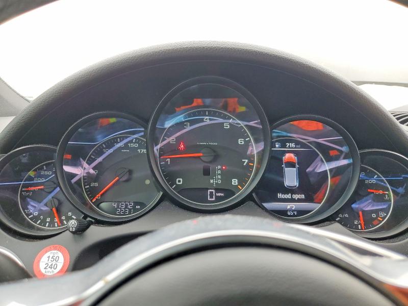 59843516 :رقم المزاد ، WP1AA2A28JKA07635 vin ، 2018 Porsche Cayenne مزاد بيع
