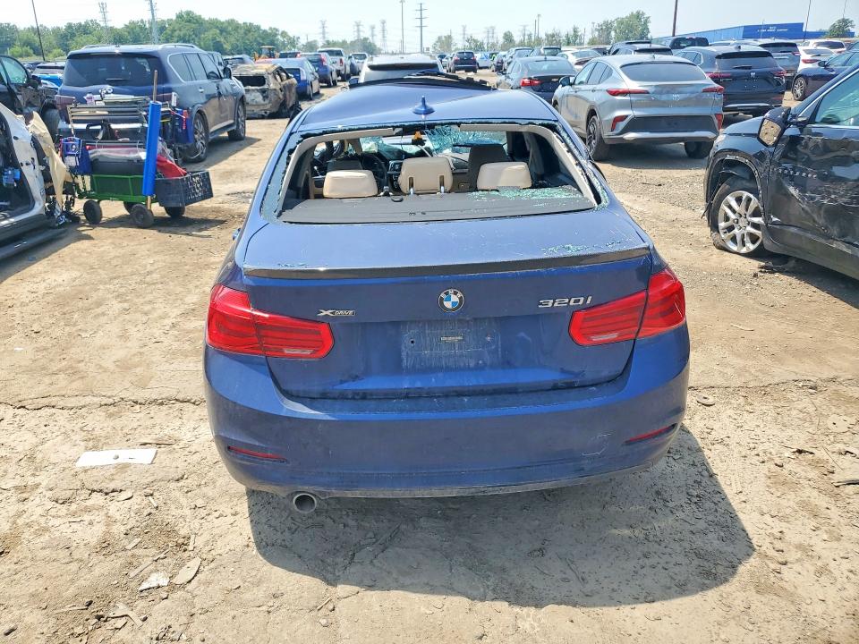 Продаж на аукціоні авто 2018 Bmw 320, vin: WBA8A3C53JA488331, номер лоту: 60910396