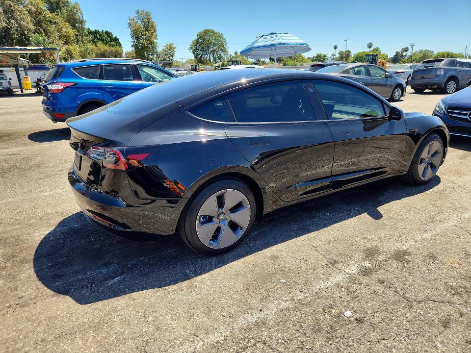 Продажа на аукционе авто 2023 Tesla Model 3, vin: 5YJ3E1EA7PF698947, номер лота: 60021916
