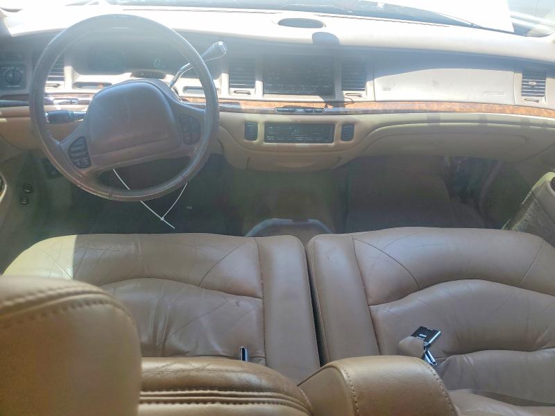 1997 Lincoln Town Car მანქანა იყიდება აუქციონზე, vin: 1LNLM82W7VY646559, აუქციონის ნომერი: 59635996