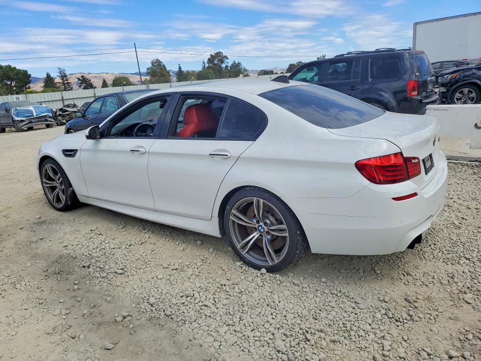 2013 Bmw M5 მანქანა იყიდება აუქციონზე, vin: WBSFV9C5XDC774051, აუქციონის ნომერი: 61963496