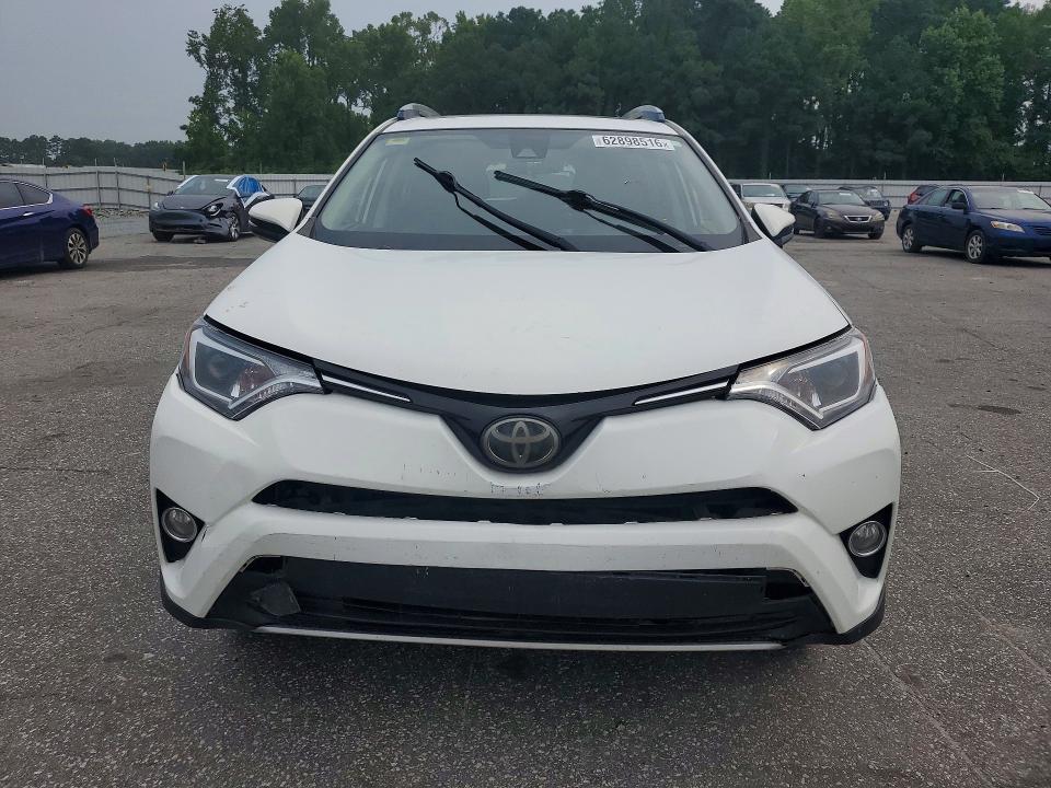 2017 Toyota Rav4 მანქანა იყიდება აუქციონზე, vin: JTMWFREV4HD107168, აუქციონის ნომერი: 62898516