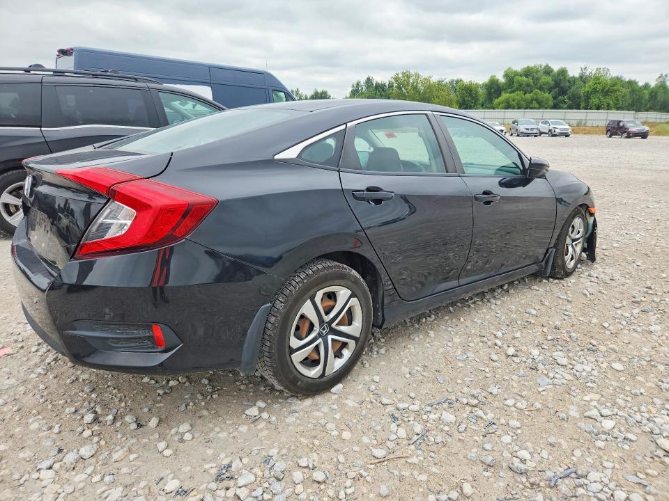 62521186 :رقم المزاد ، 19XFC2F5XHE061195 vin ، 2017 Honda Civic مزاد بيع
