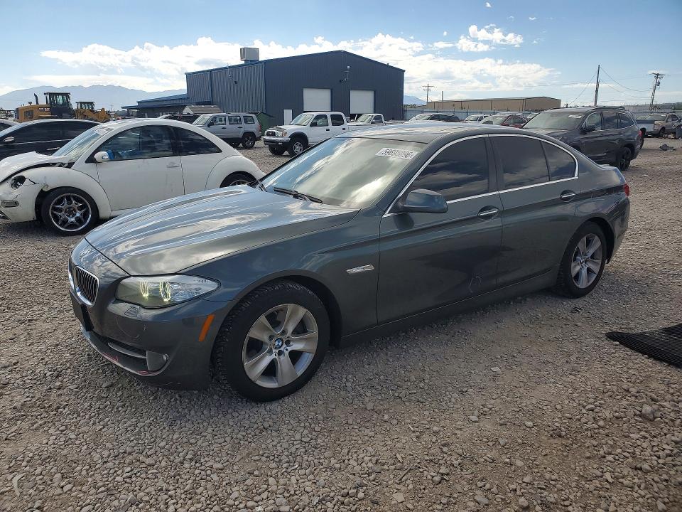 2013 Bmw 528 მანქანა იყიდება აუქციონზე, vin: WBAXH5C52DDW13423, აუქციონის ნომერი: 59695096