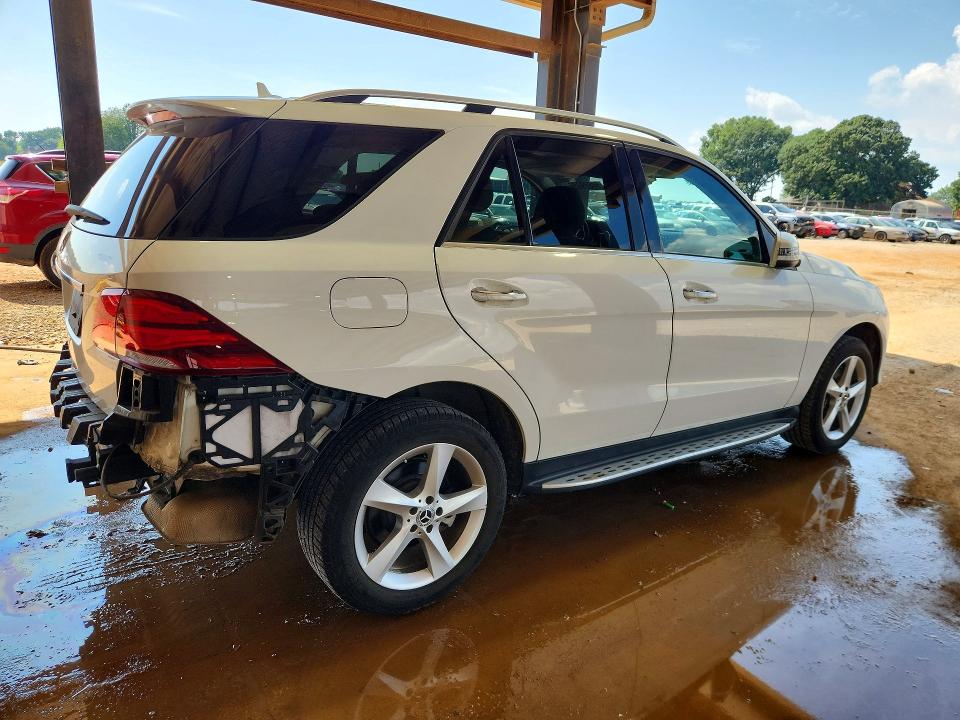 59609756 :رقم المزاد ، 4JGDA5JBXJB122863 vin ، 2018 Mercedes-benz Gle مزاد بيع