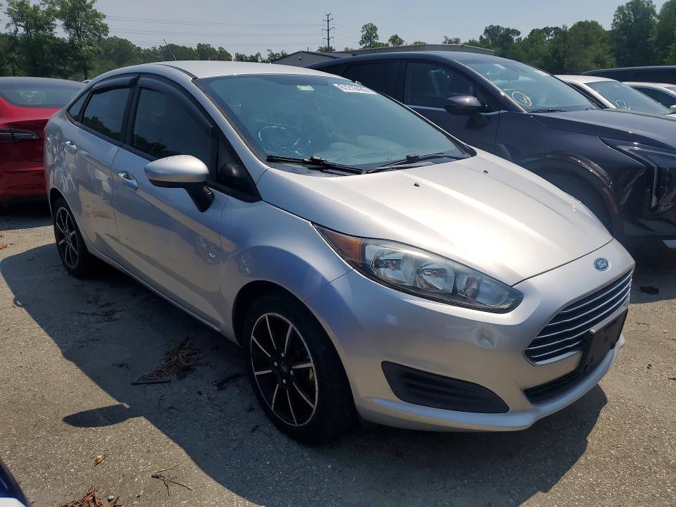 2017 Ford Fiesta მანქანა იყიდება აუქციონზე, vin: 3FADP4BJ8HM101019, აუქციონის ნომერი: 61218486