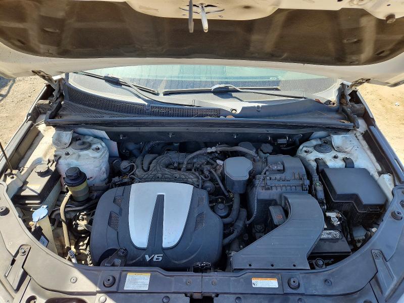 60468006 :رقم المزاد ، 5XYKU4A22BG043353 vin ، 2011 Kia Sorento مزاد بيع