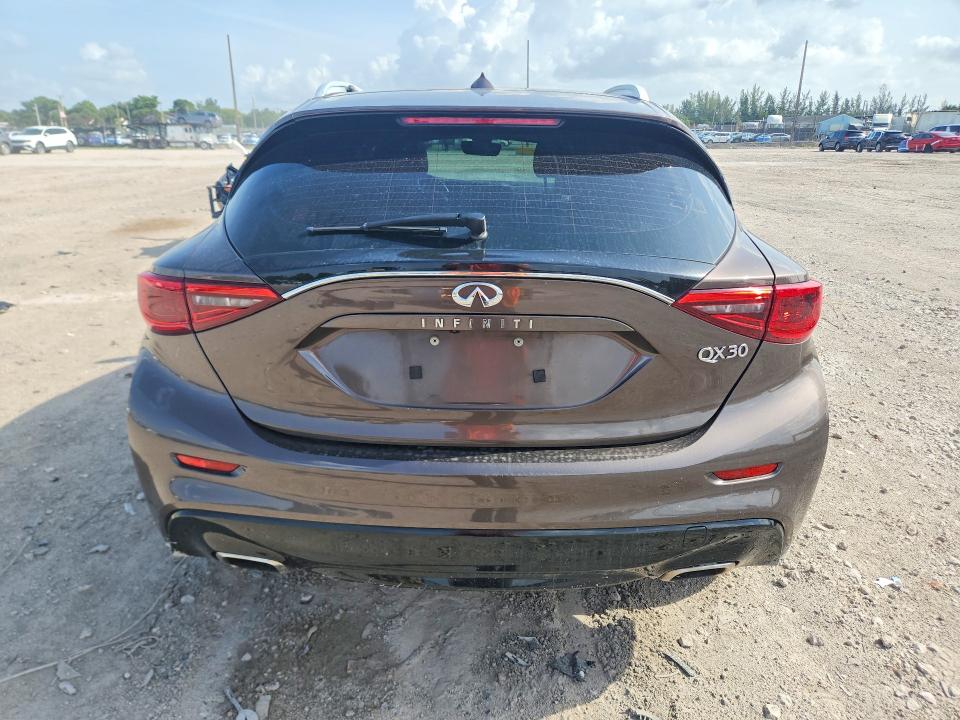 61881046 :رقم المزاد ، SJKCH5CP8KA009793 vin ، 2019 Infiniti Qx30 مزاد بيع