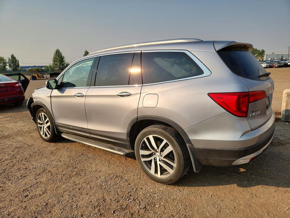 63507136 :رقم المزاد ، 5FNYF6H90JB502341 vin ، 2018 Honda Pilot مزاد بيع