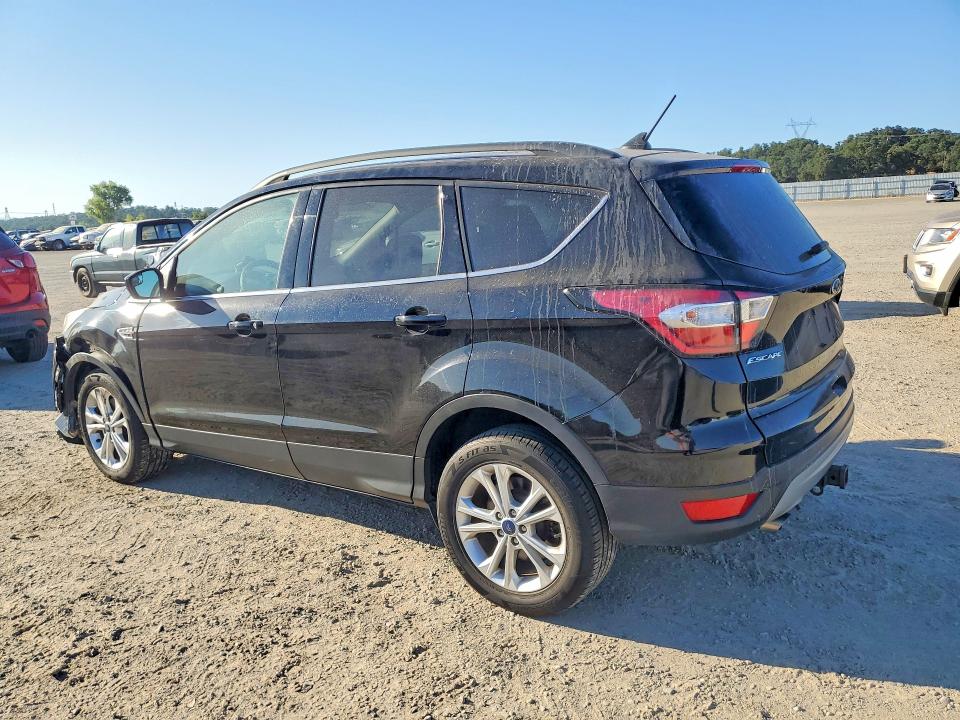 Продажа на аукционе авто 2018 Ford Escape, vin: 1FMCU9GD3JUA99482, номер лота: 60475556
