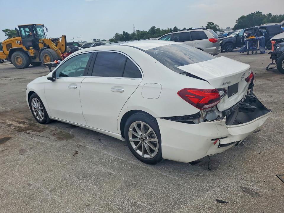 2019 Mercedes-benz A მანქანა იყიდება აუქციონზე, vin: WDD3G4FB4KW001215, აუქციონის ნომერი: 62237896