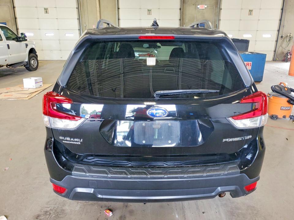 61559176 :رقم المزاد ، JF2SKAJC6LH410858 vin ، 2020 Subaru Forester مزاد بيع