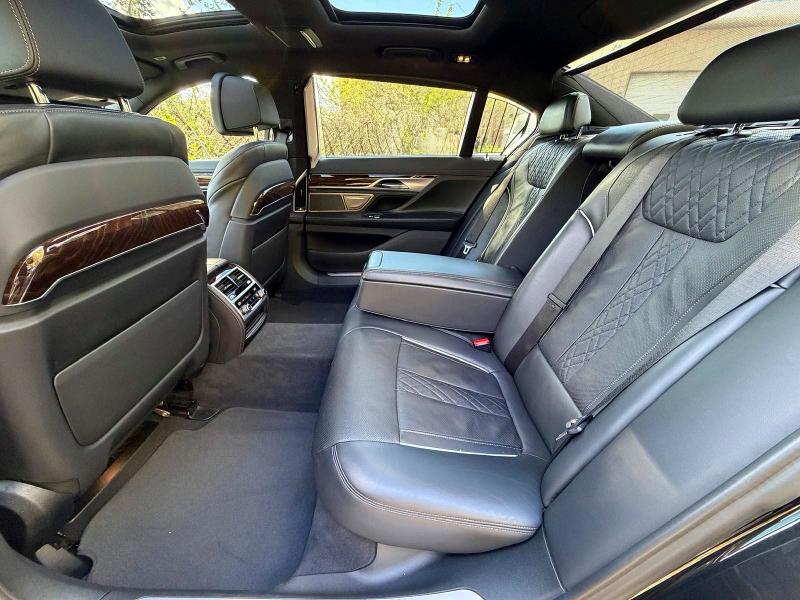 63748086 :رقم المزاد ، WBA7T4C03NCK23662 vin ، 2022 Bmw 740 مزاد بيع