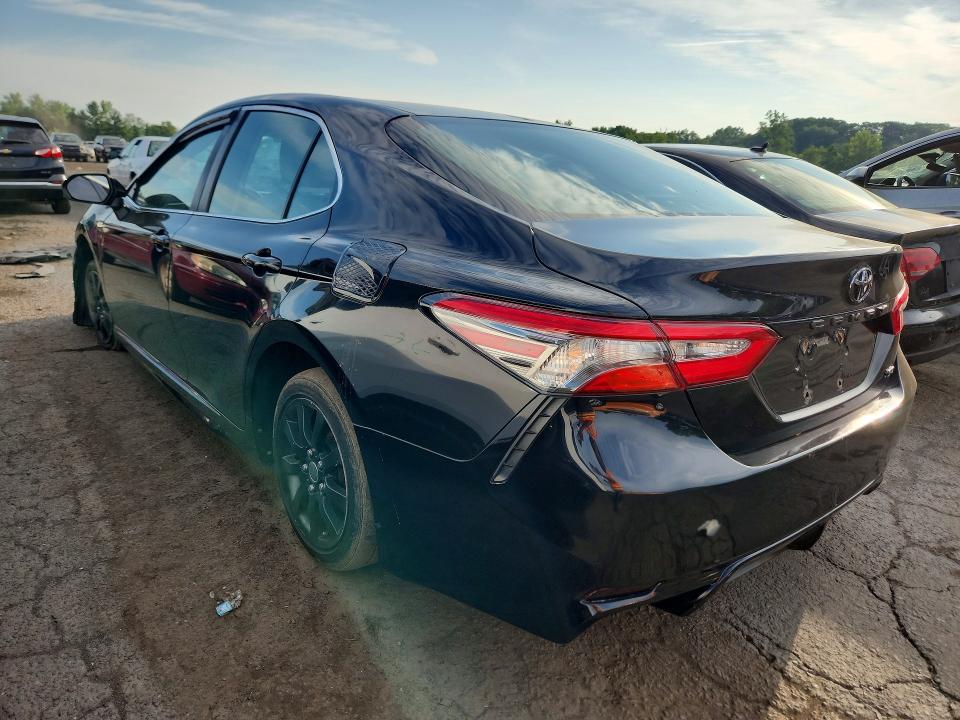 Продаж на аукціоні авто 2018 Toyota Camry, vin: 4T1B11HK5JU556795, номер лоту: 59144466