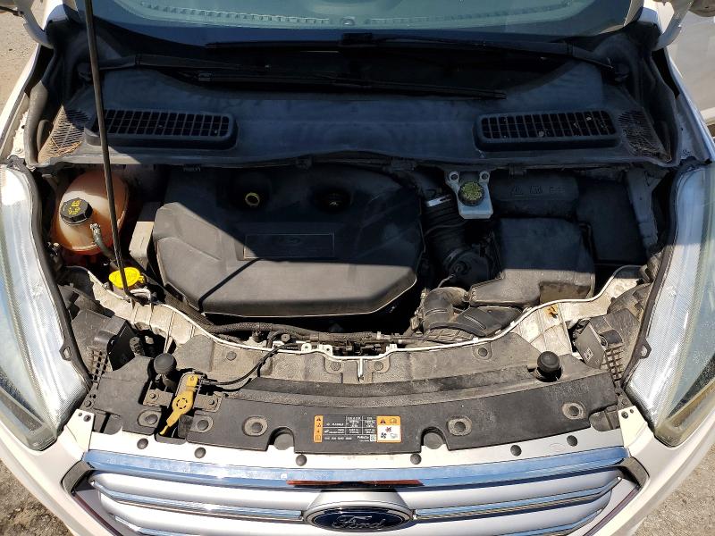 62303506 :رقم المزاد ، 5NMJACDE0RH433405 vin ، 2017 Ford Escape مزاد بيع