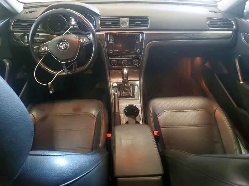 Продажа на аукционе авто 2017 Volkswagen Passat, vin: 1VWGT7A31HC011281, номер лота: 60967436