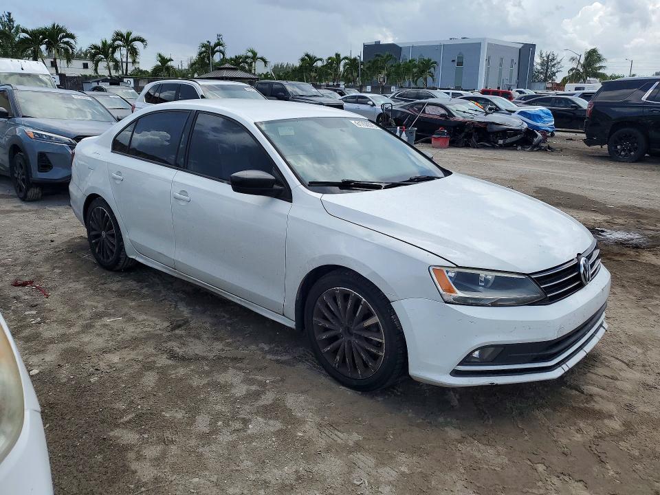 2016 Volkswagen Jetta მანქანა იყიდება აუქციონზე, vin: 3VWD17AJ8GM287333, აუქციონის ნომერი: 61758576