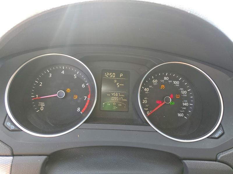 61879526 :رقم المزاد ، 3VWD17AJXFM310268 vin ، 2015 Volkswagen Jetta مزاد بيع