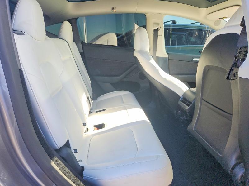 Продажа на аукционе авто 2025 Tesla Model Y, vin: 7SAYGDEE7SF240633, номер лота: 62609416