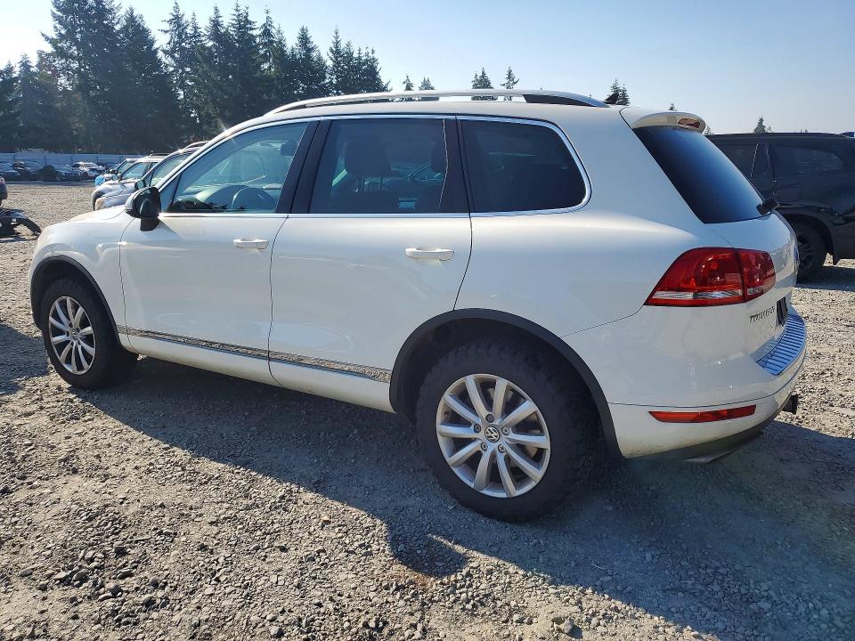 Продажа на аукционе авто 2011 Volkswagen Touareg, vin: WVGFF9BP5BD001384, номер лота: 61412106
