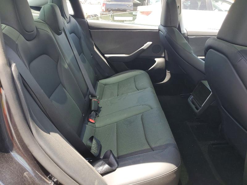 61314186 :رقم المزاد ، 5YJ3E1EAXTF142318 vin ، 2026 Tesla Model 3 مزاد بيع
