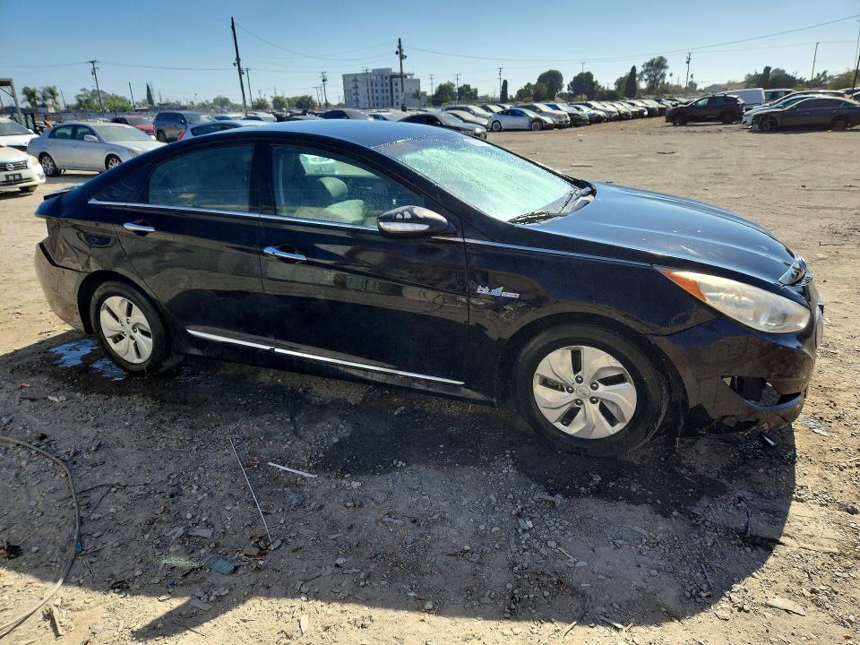 Продажа на аукционе авто 2013 Hyundai Sonata, vin: KMHEC4A4XDA051250, номер лота: 63379516