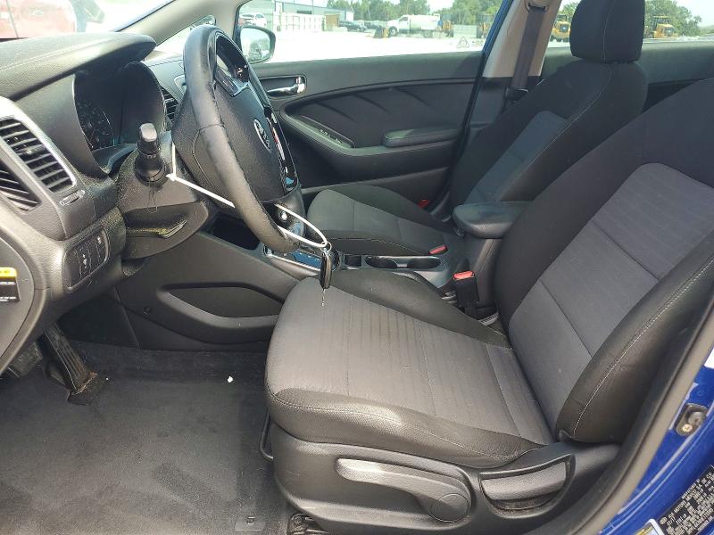 61050516 :رقم المزاد ، 3KPFL4A76HE115595 vin ، 2017 Kia Forte مزاد بيع