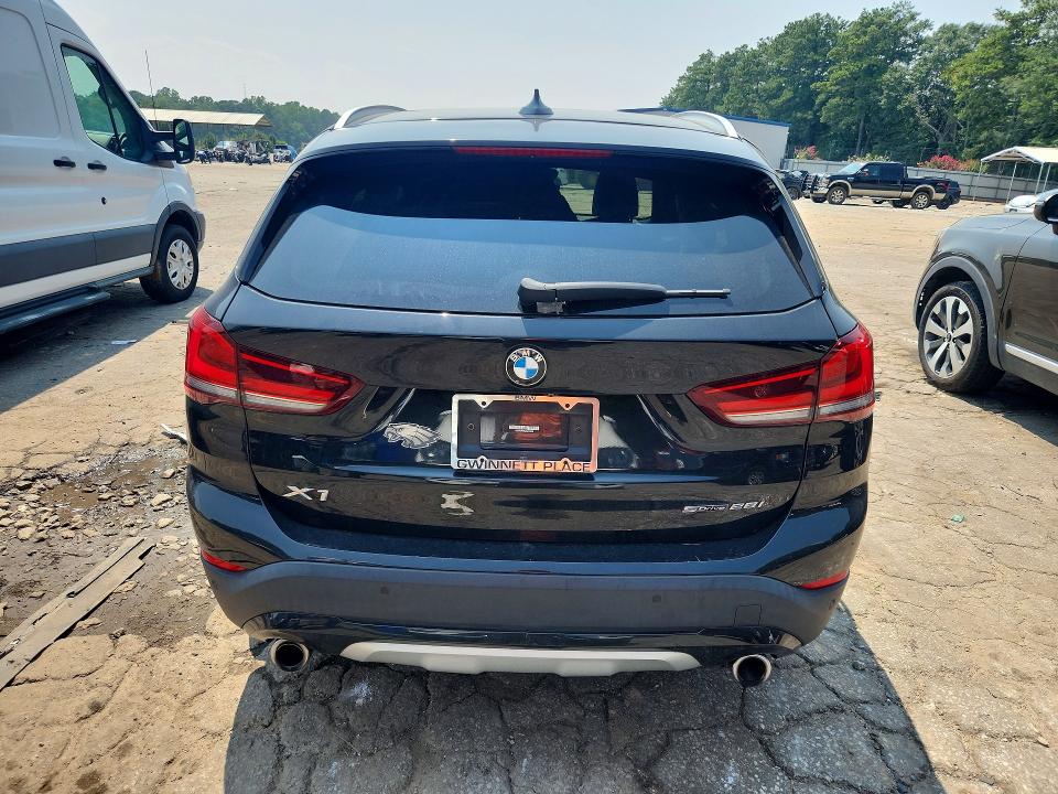 63193476 :رقم المزاد ، WBXJG7C06M5U10608 vin ، 2021 Bmw X1 مزاد بيع