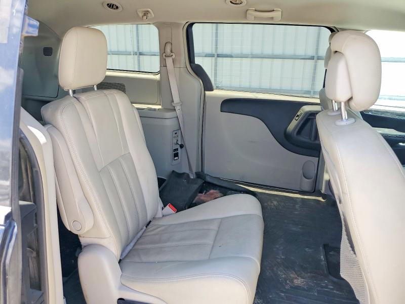 2015 Chrysler Town & Country მანქანა იყიდება აუქციონზე, vin: 2C4RC1BGXFR695391, აუქციონის ნომერი: 58812526