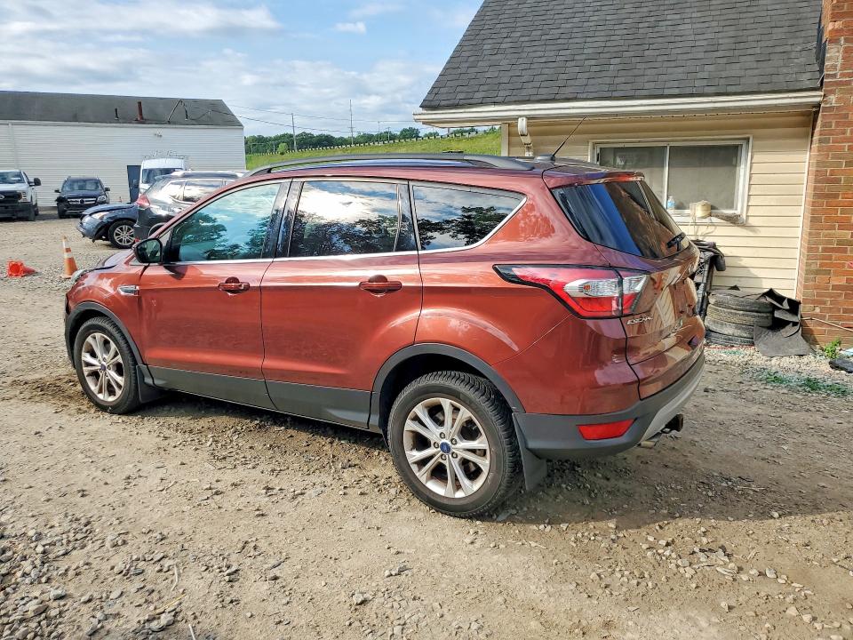 Продажа на аукционе авто 2018 Ford Escape, vin: 1FMCU0GD4JUA89717, номер лота: 62349276