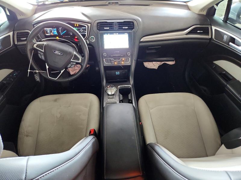 60711176 :رقم المزاد ، 3FA6P0HD3KR176711 vin ، 2019 Ford Fusion مزاد بيع