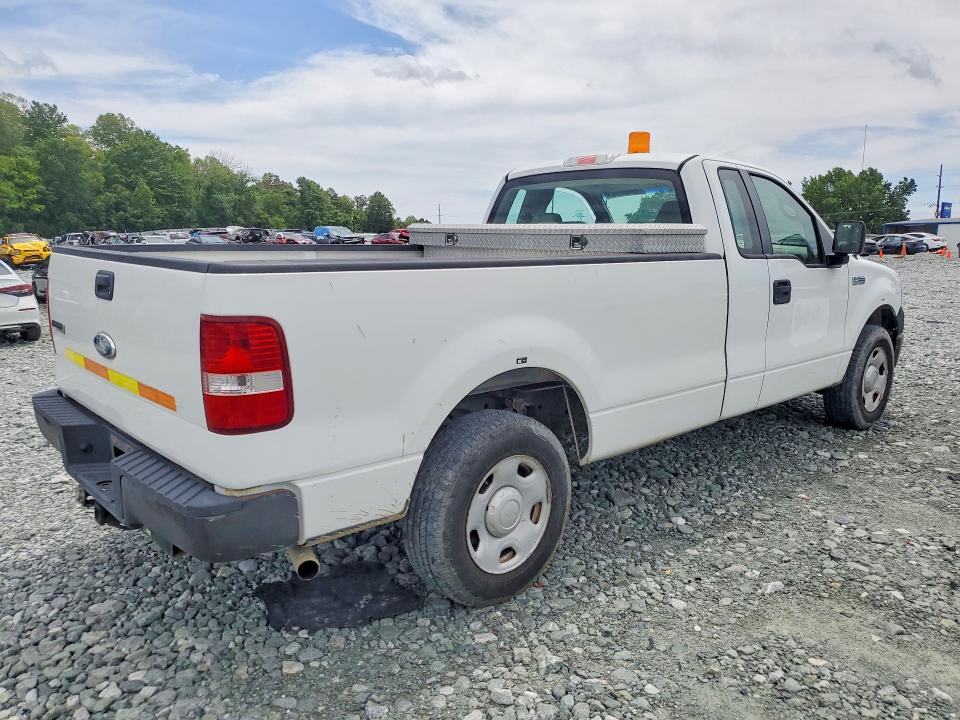 61213066 :رقم المزاد ، 1FTRF12208KC88077 vin ، 2008 Ford F150 مزاد بيع